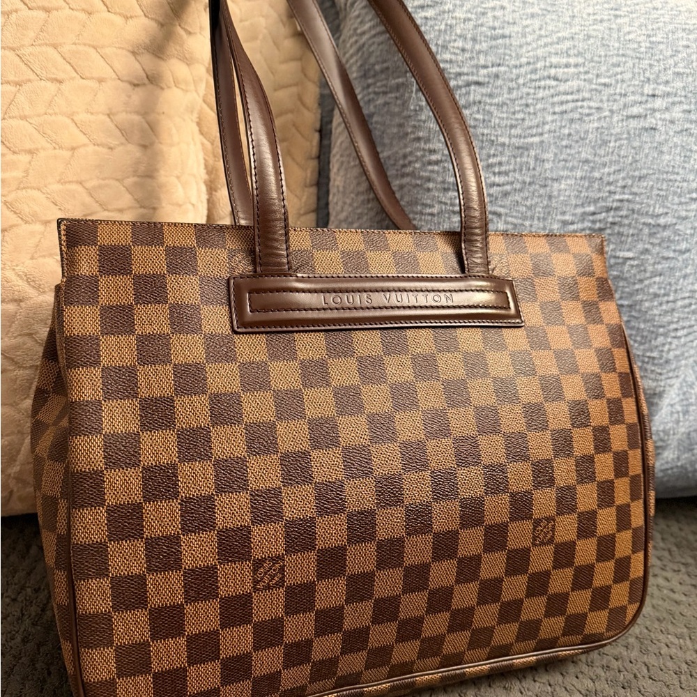 AUTHENTIC Louis Vuitton Parioli Damier Ebene